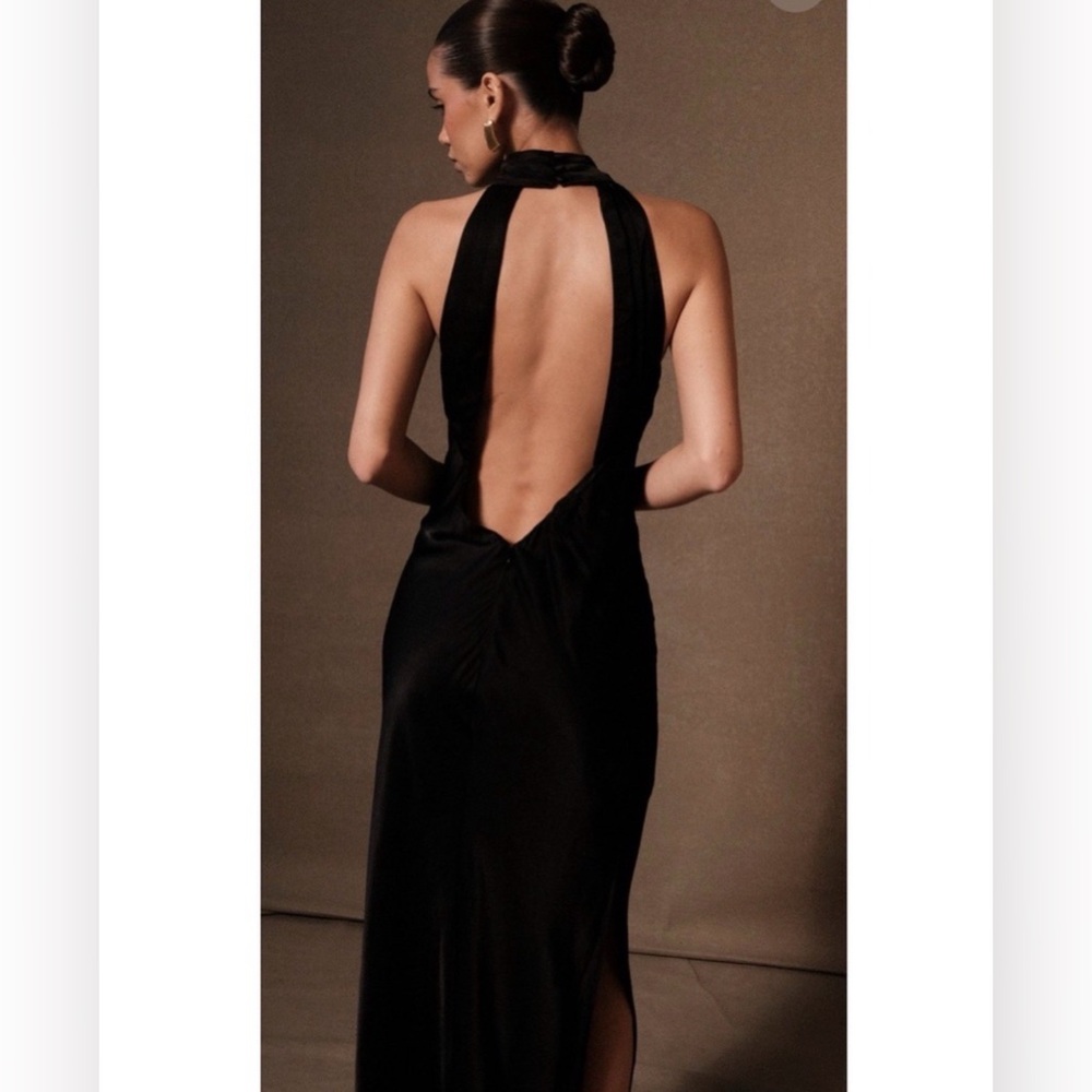Elegant Black Backless Halter Dress